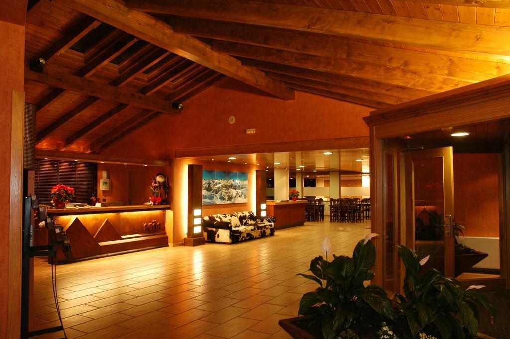 Hotel & Restaurante Pena Arrós Esterno foto