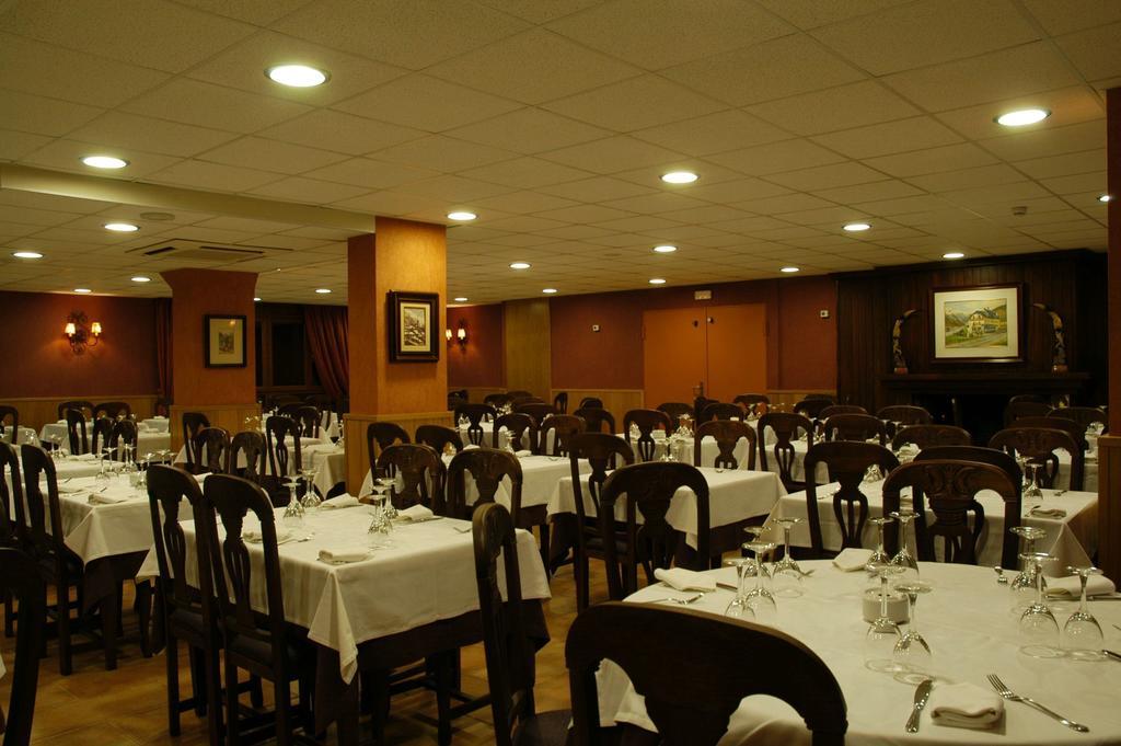 Hotel & Restaurante Pena Arrós Esterno foto